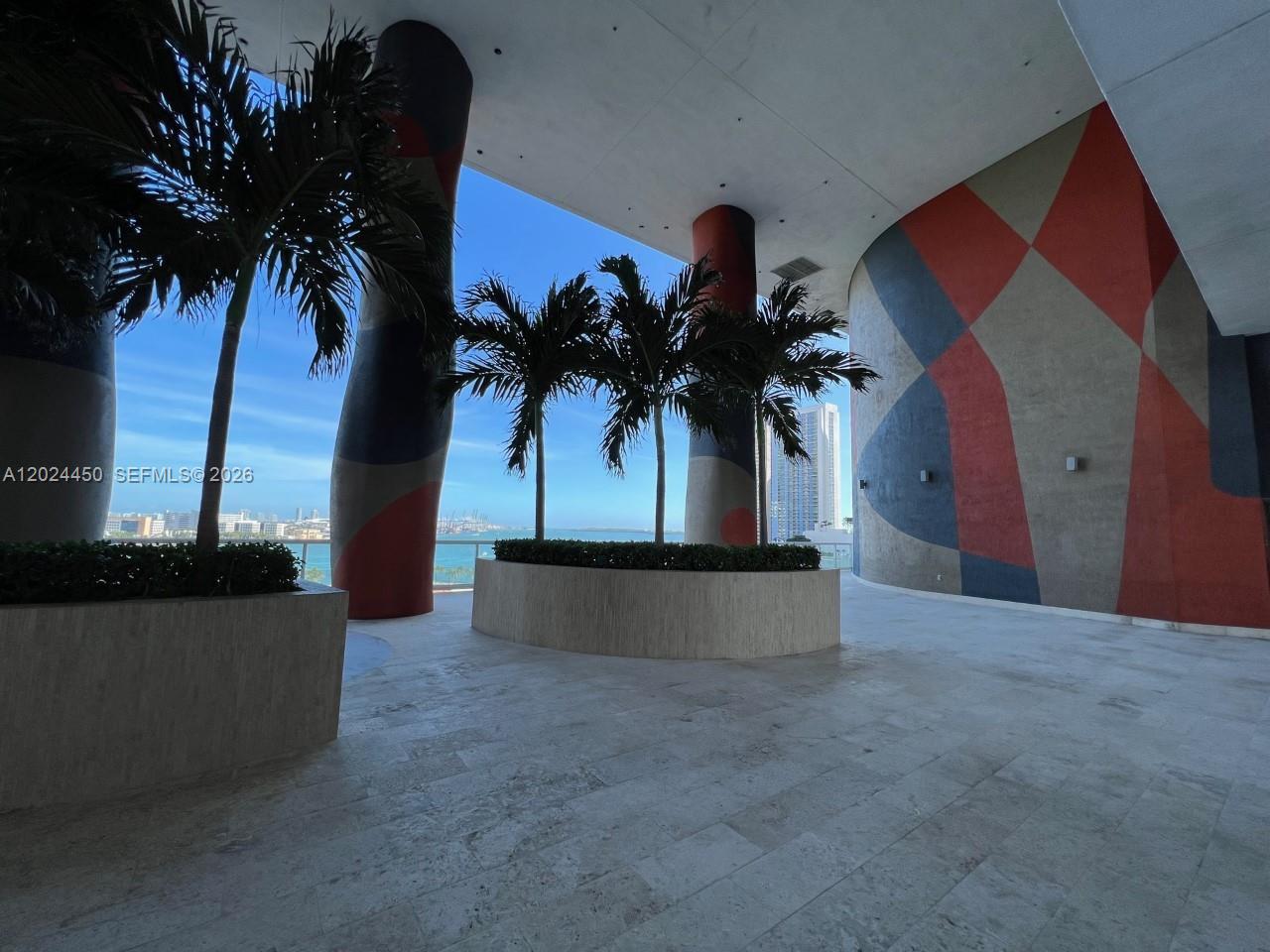 50 Biscayne Blvd 2401 Property Photo 18