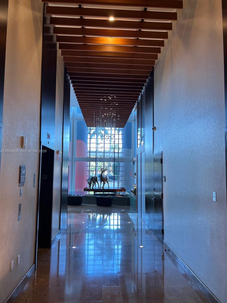 50 Biscayne Blvd 2401 Property Photo 19