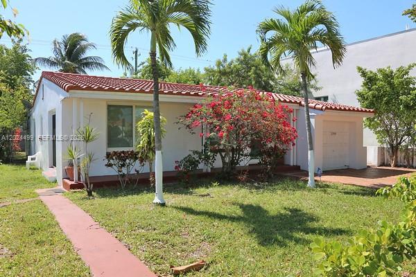 1380 71st St Property Photo 1