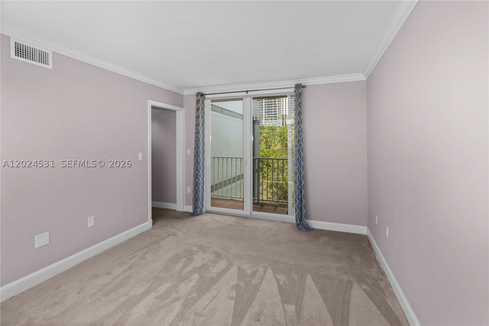 16518 Ne 26th Ave 405 Property Photo 12