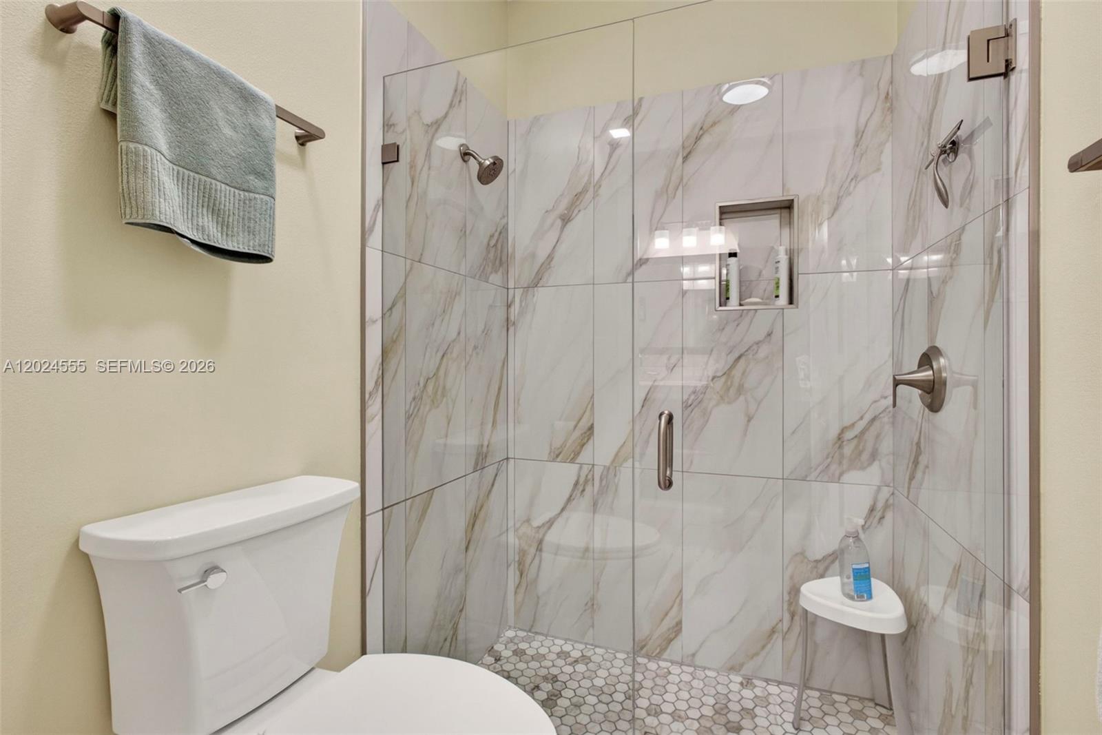 2368 Windjammer Way Property Photo 36