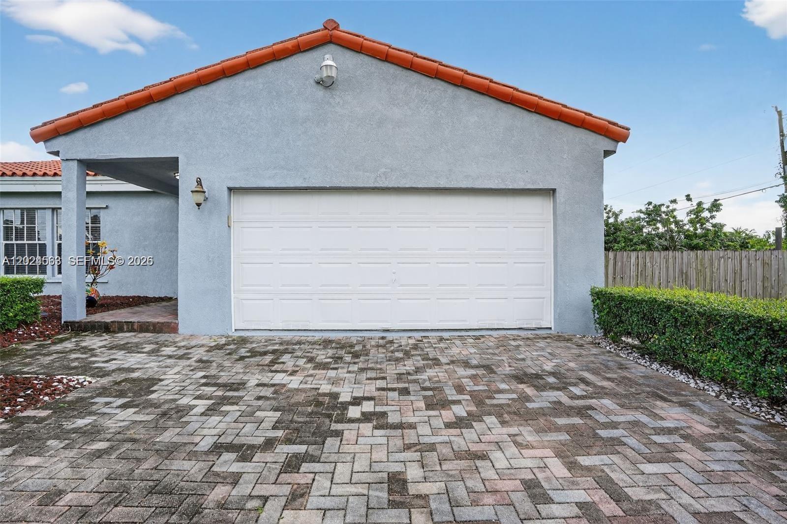 21080 Sw 242nd St Property Photo 6