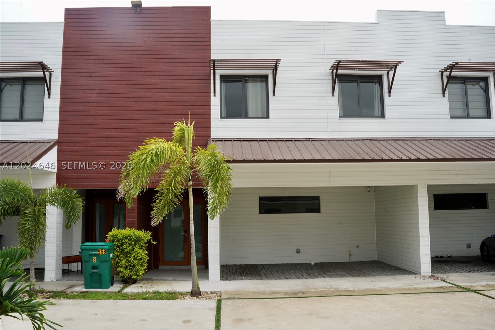 958 NW 10th St 4