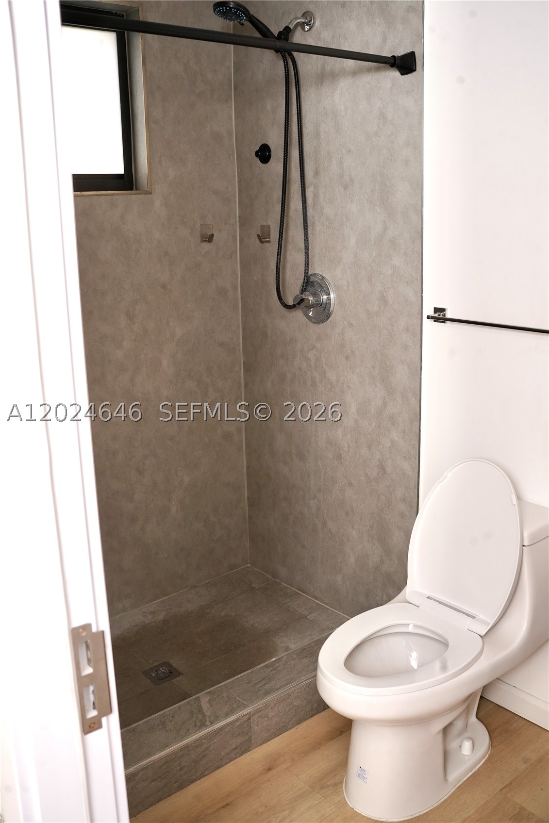 958 Nw 10th St 4 Property Photo 22