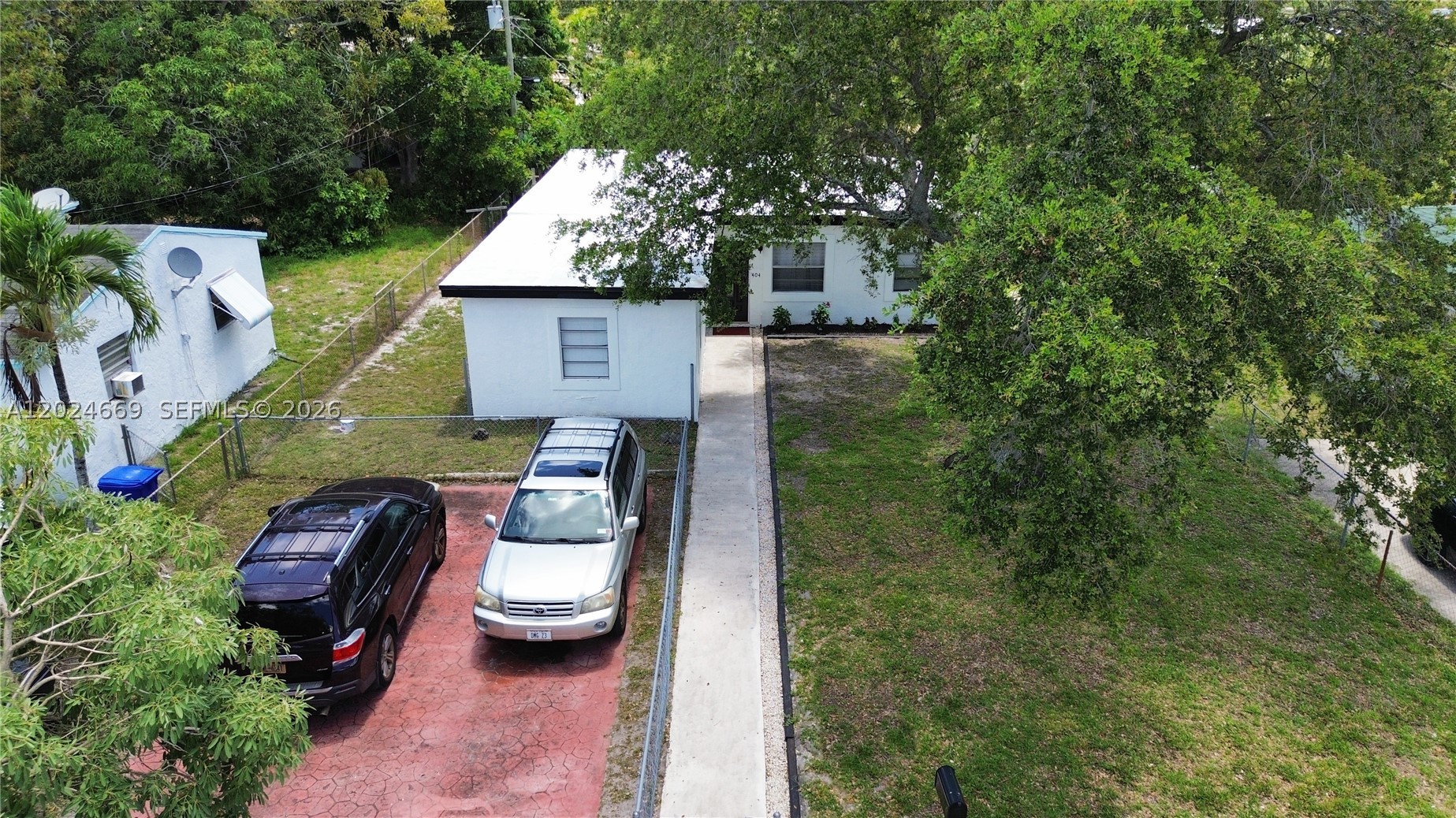 404 Nw 18th Ave Property Photo 4