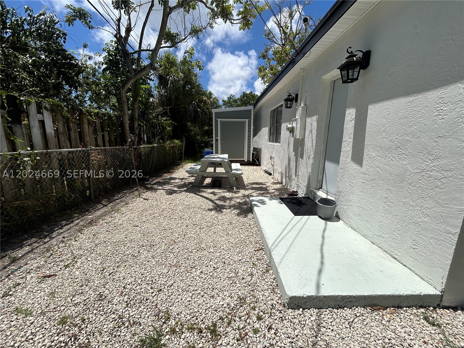 404 Nw 18th Ave Property Photo 19