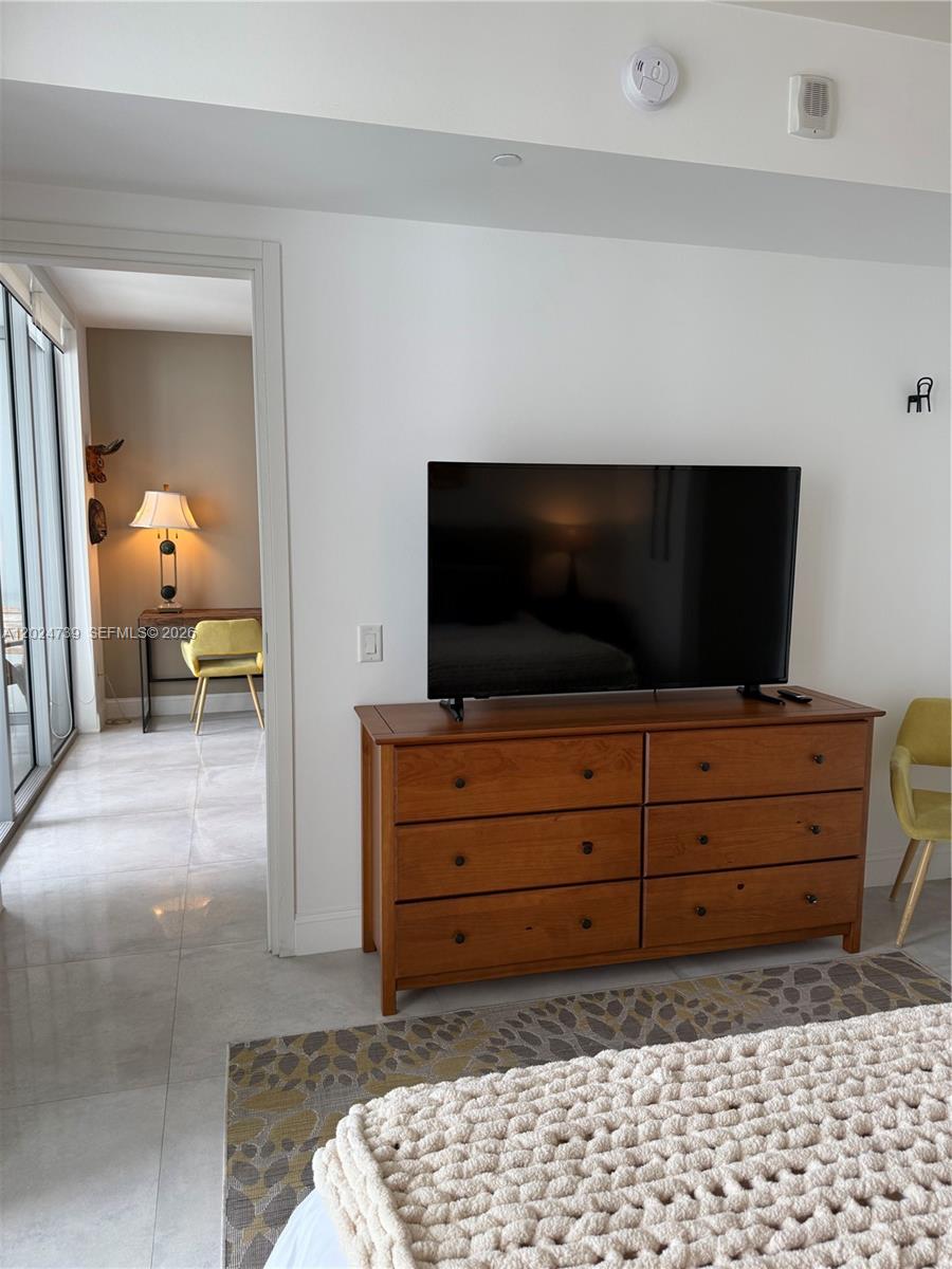 1300 Brickell Bay Dr 1007 Property Photo 21