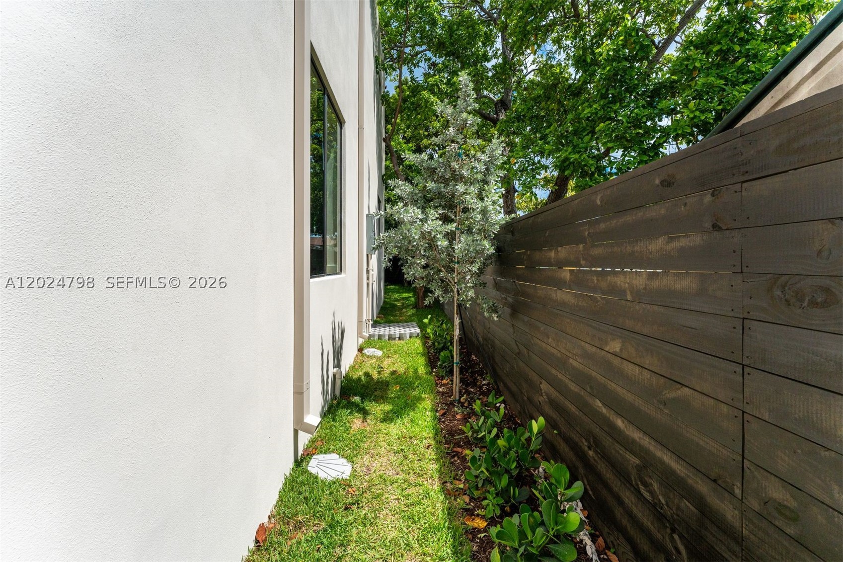 1917 Nw 17 St A Property Photo 37