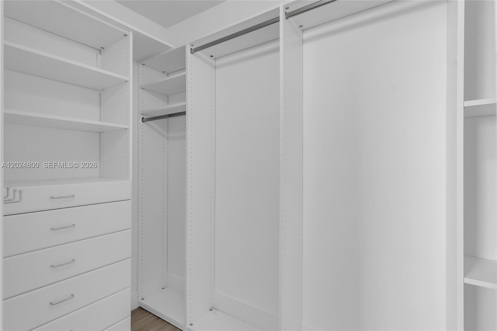 90 Edgewater Dr 1201 Property Photo 22