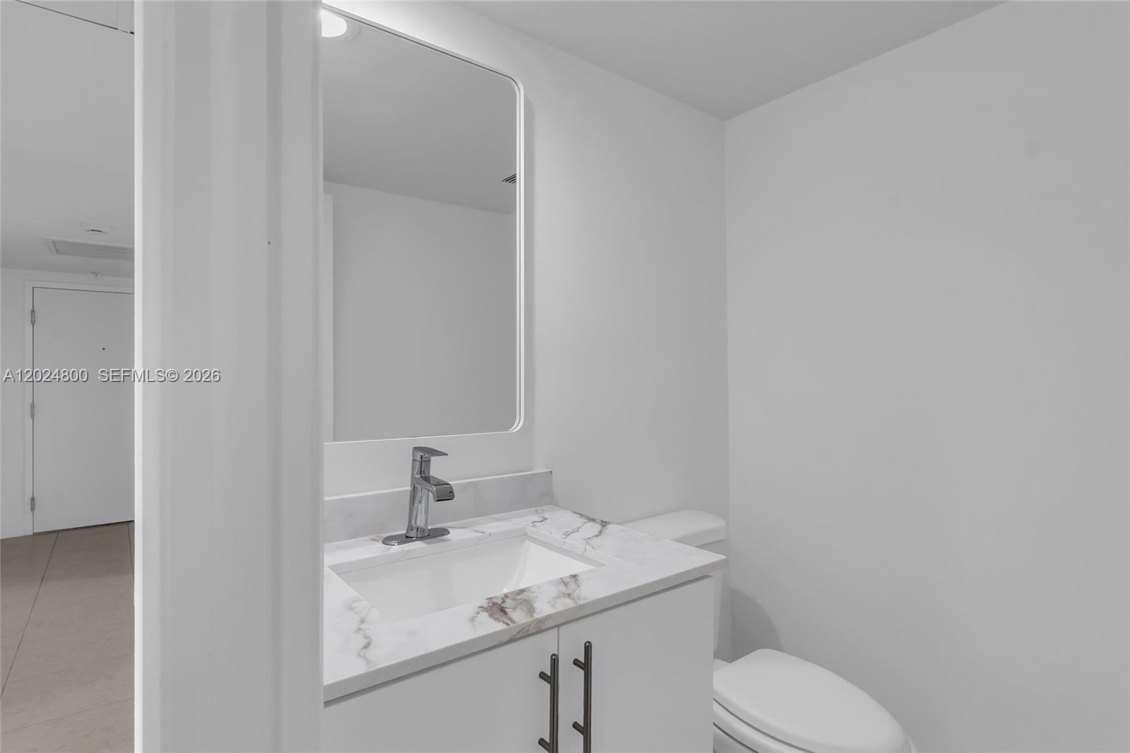 90 Edgewater Dr 1201 Property Photo 25