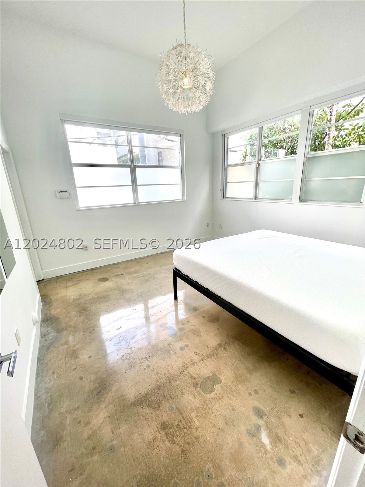 935 Euclid Ave 6 Property Photo 18
