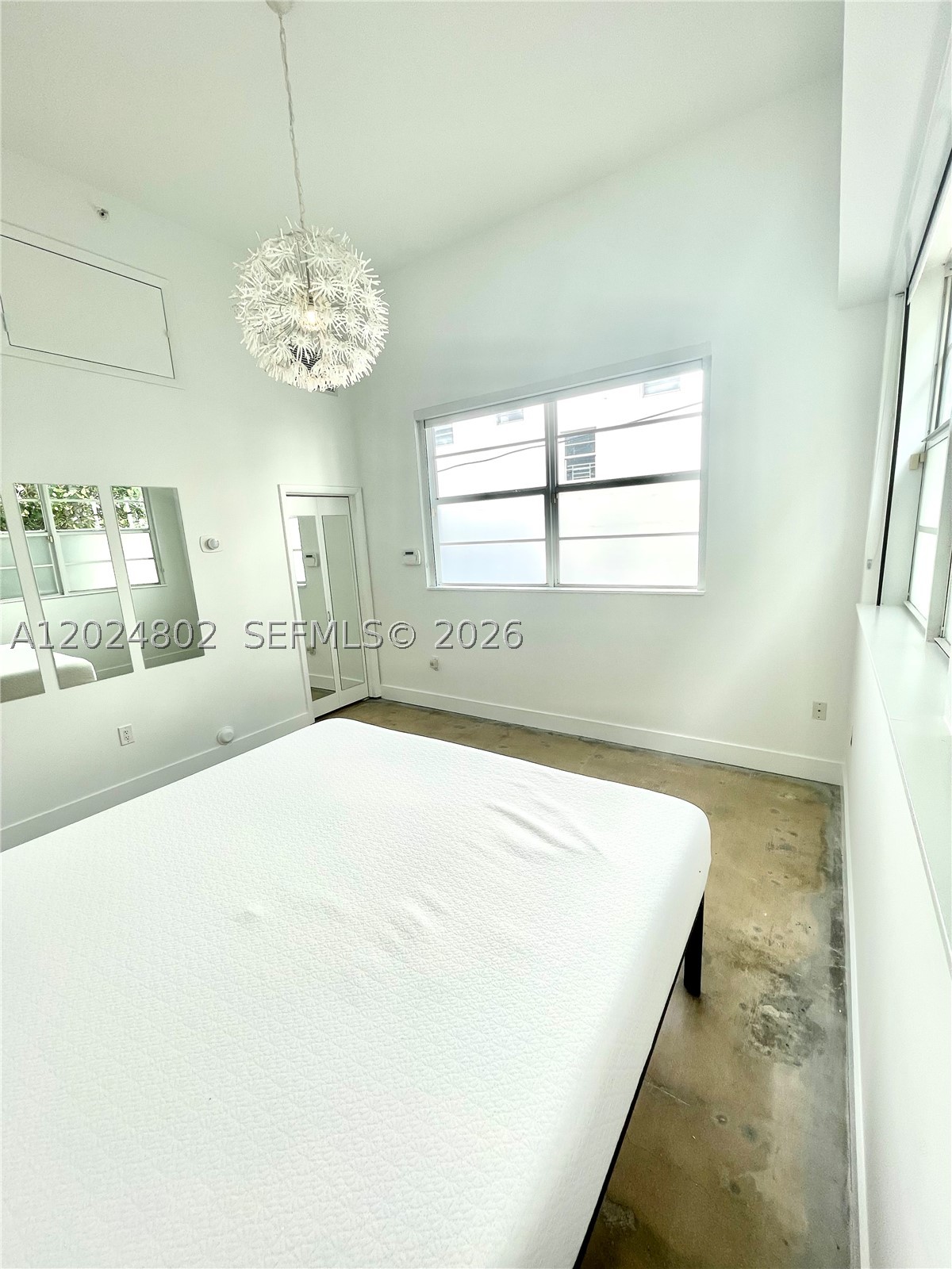 935 Euclid Ave 6 Property Photo 24