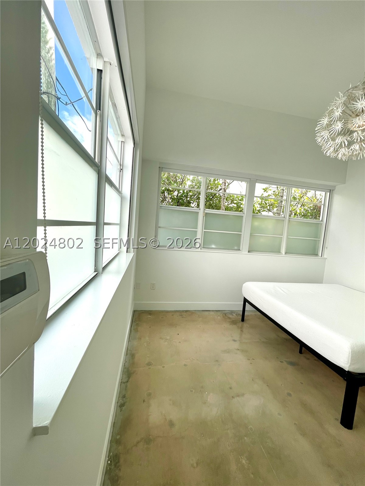 935 Euclid Ave 6 Property Photo 27