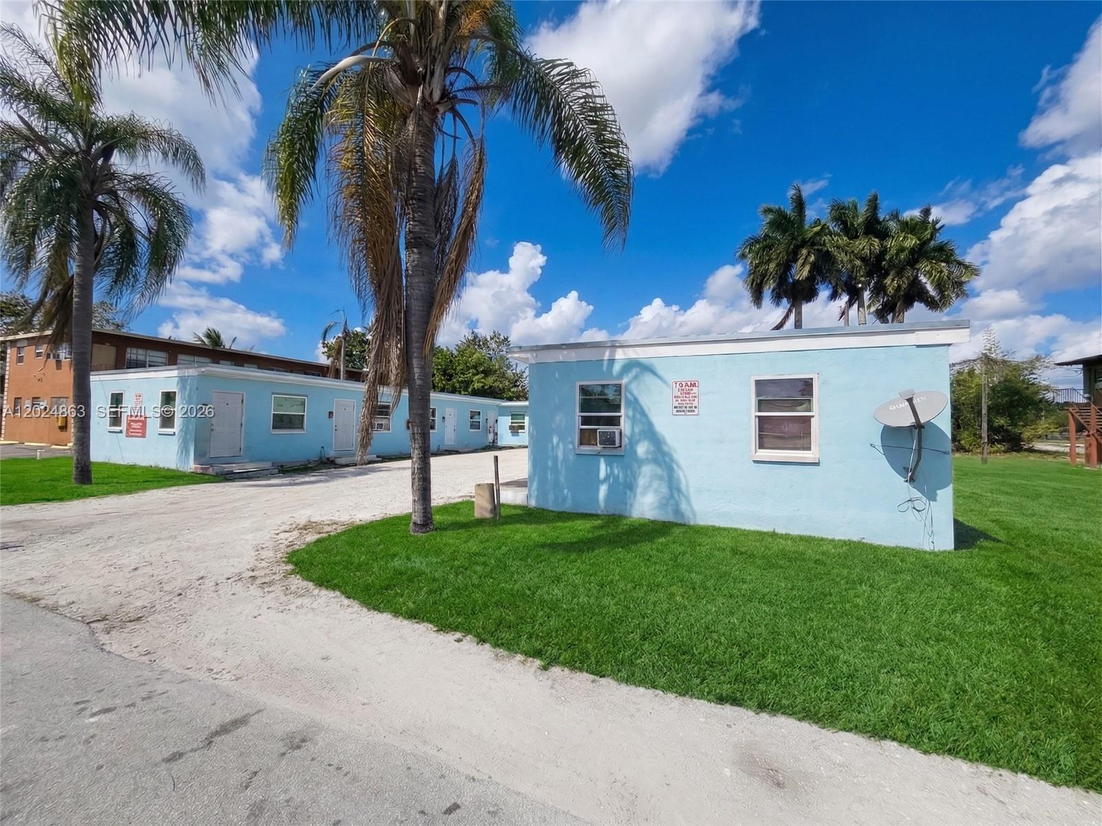 625 W Avenue A Property Photo 1