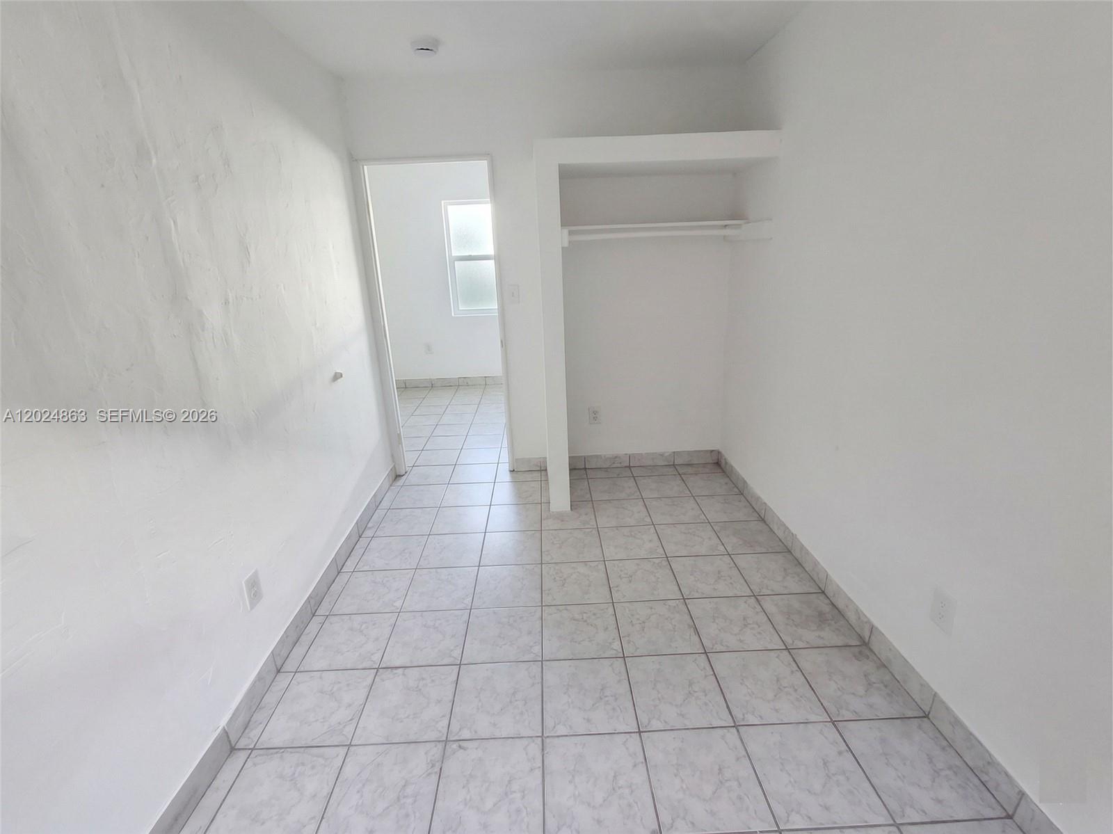 625 W Avenue A Property Photo 7