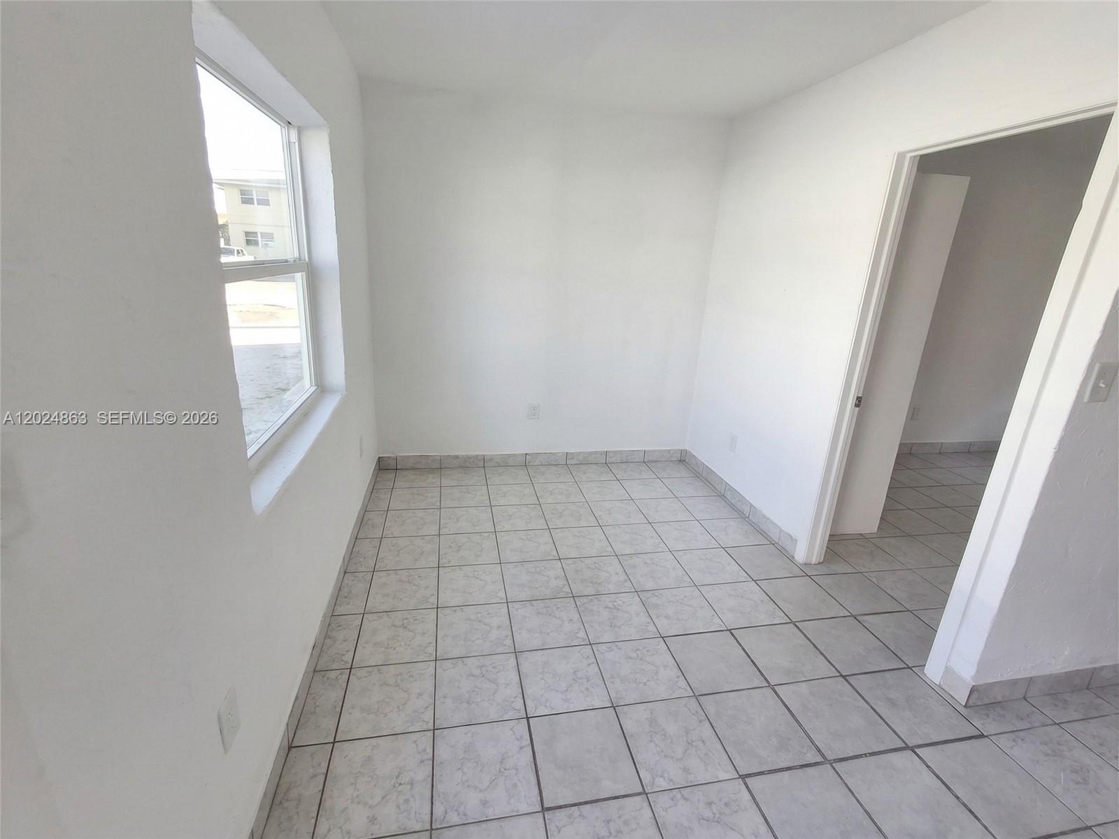 625 W Avenue A Property Photo 13