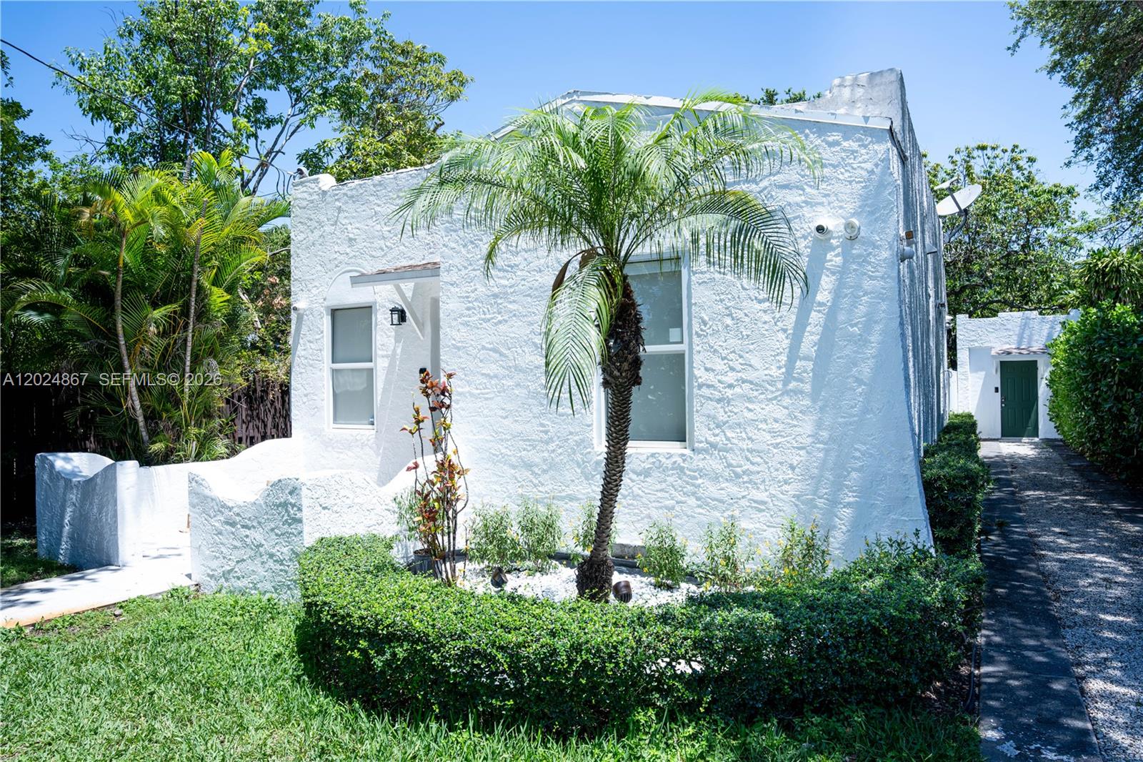247 NW 58th St Property Photo 1