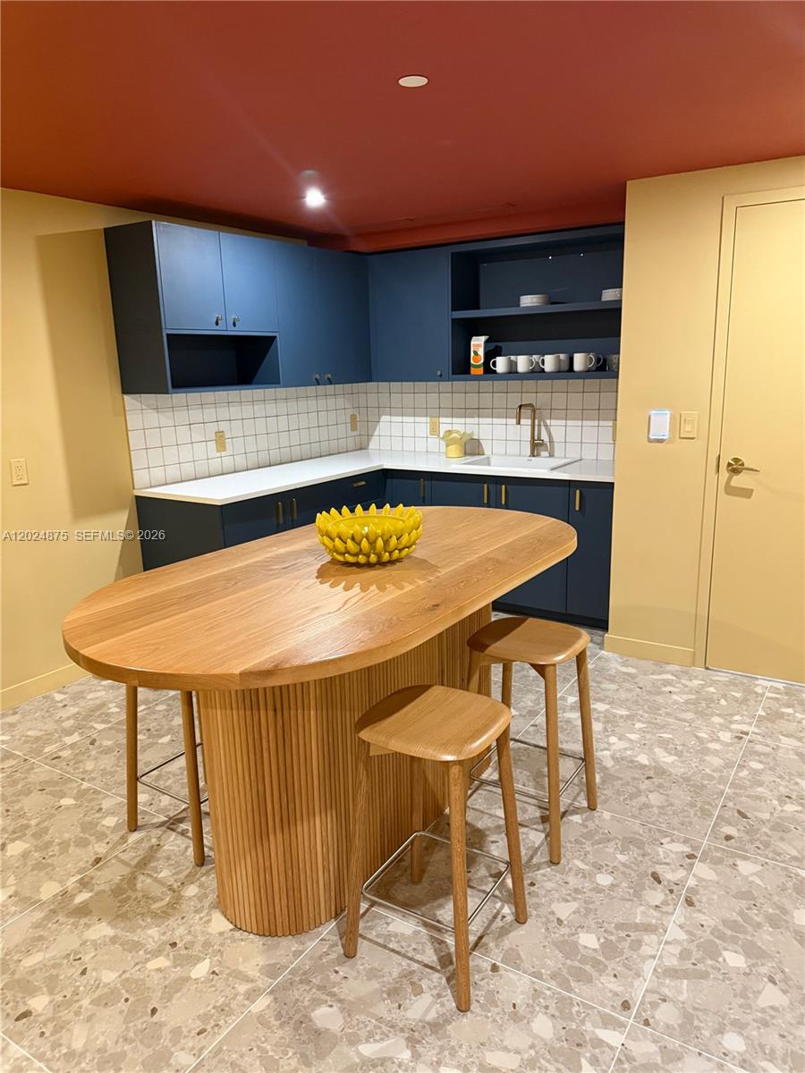 90 Ne 32 1016 Property Photo 14