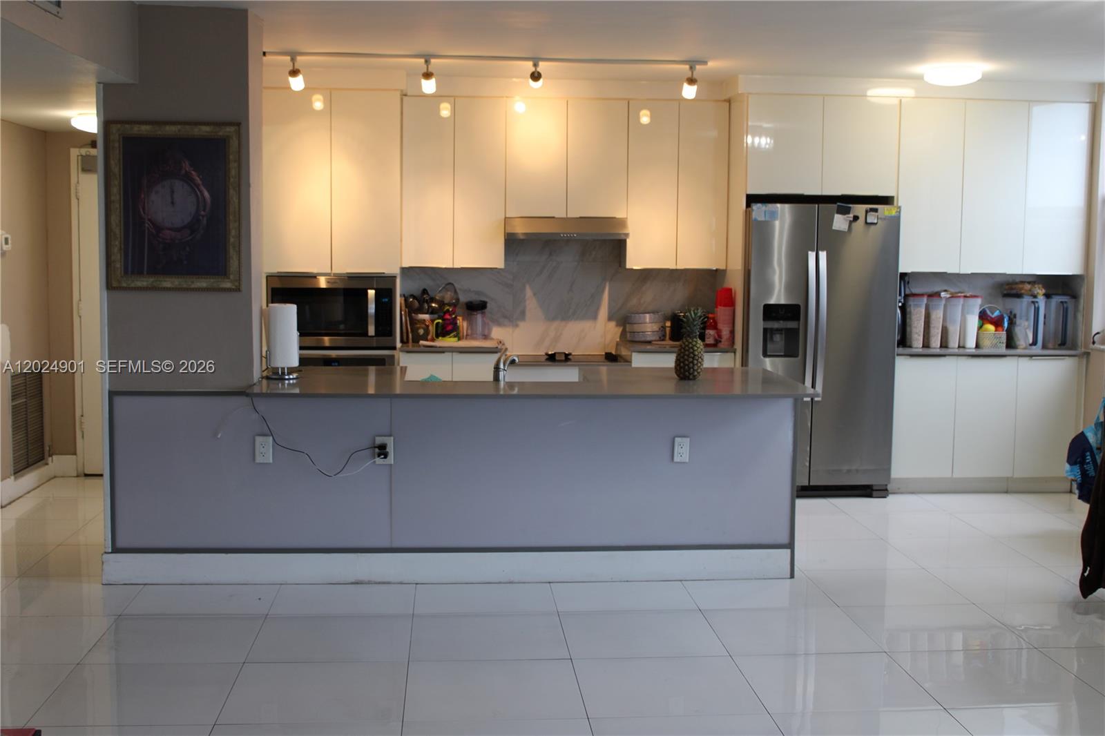 4200 Hillcrest Dr 820 Property Photo 19