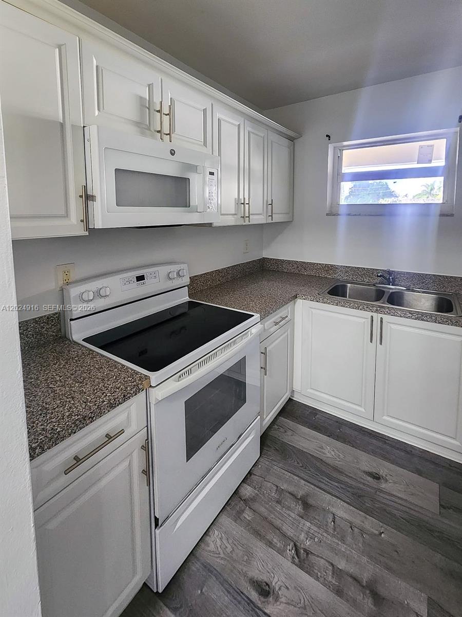 2460 Taylor St 1c Property Photo 10