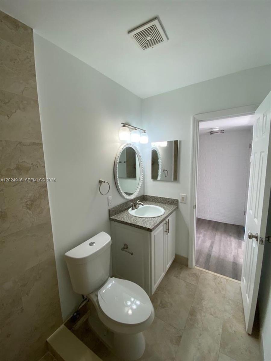 2460 Taylor St 1c Property Photo 22