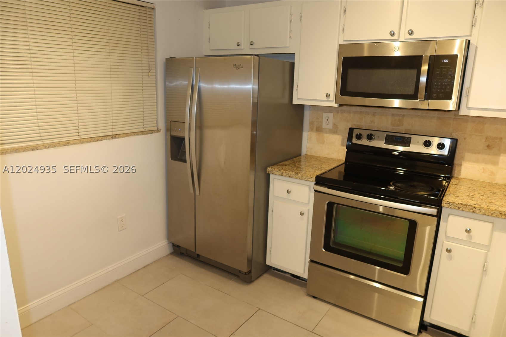10835 SW 112th Ave 113 Property Photo 1