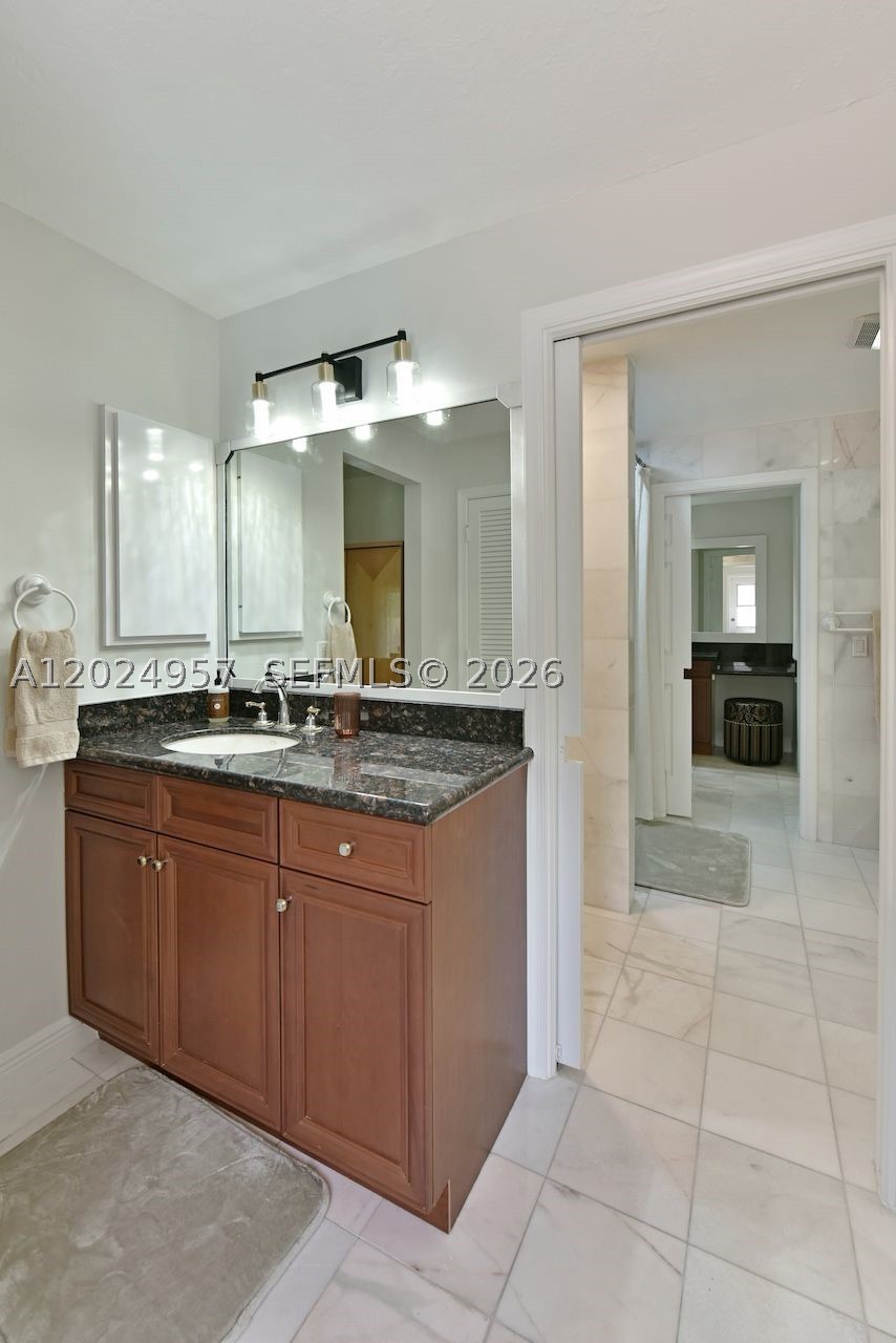 13353 Doubletree Cir Property Photo 21