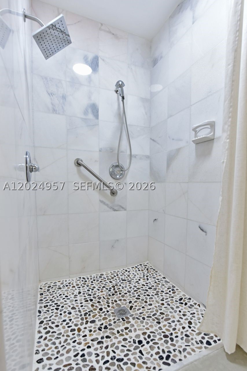 13353 Doubletree Cir Property Photo 25