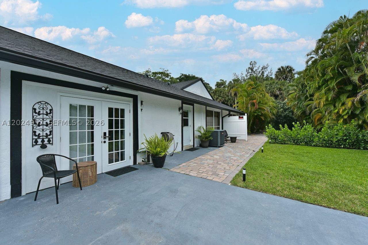 13353 Doubletree Cir Property Photo 39