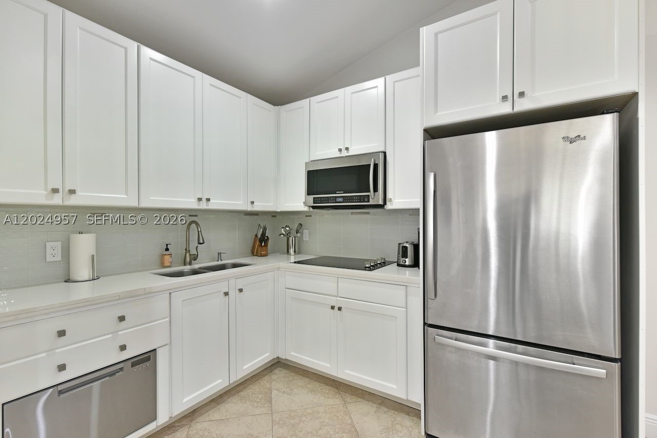 13353 Doubletree Cir Property Photo 42