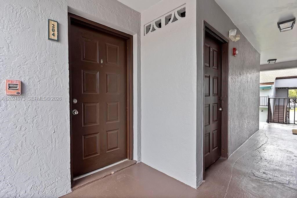 7403 SW 152nd Ave 204-2 Property Photo 1