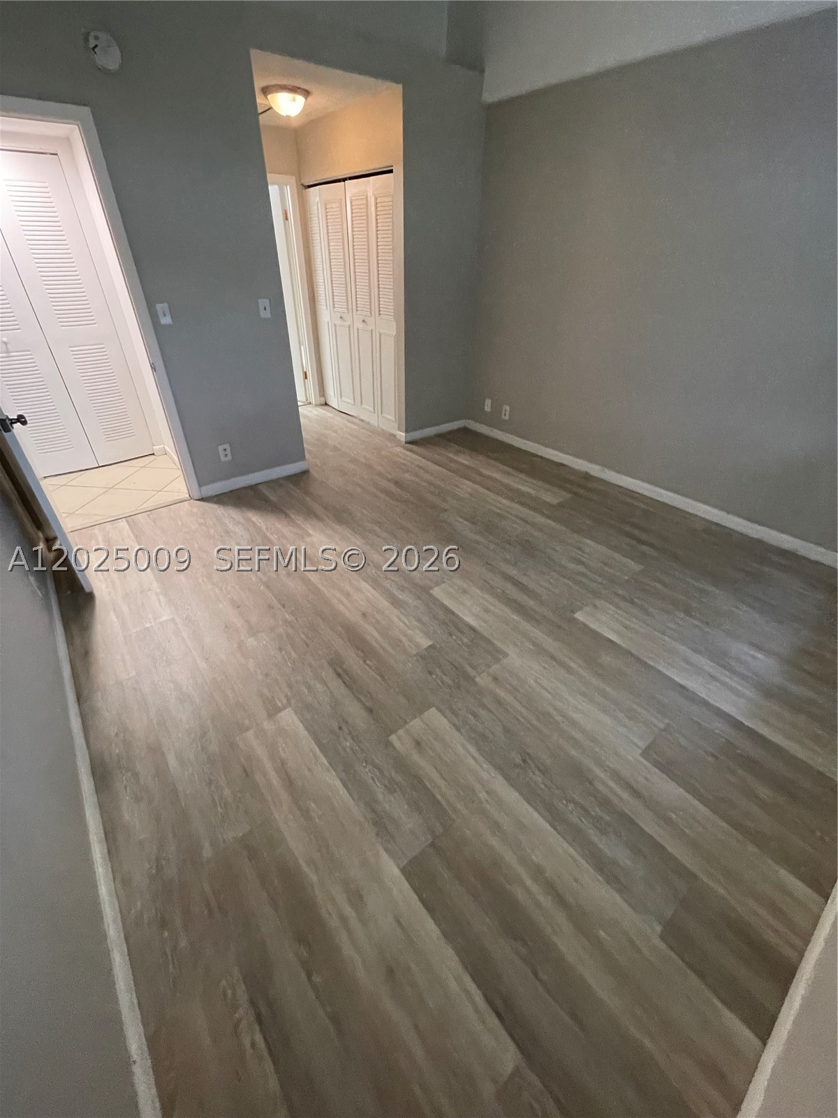 951 Lyons Rd 6206 Property Photo 7