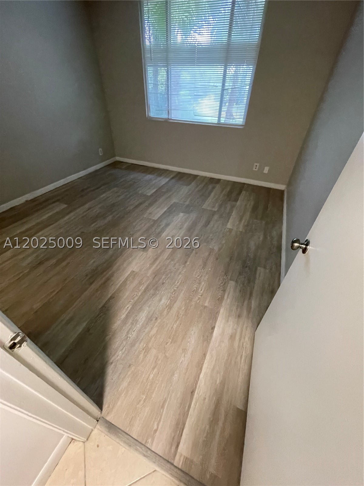 951 Lyons Rd 6206 Property Photo 8