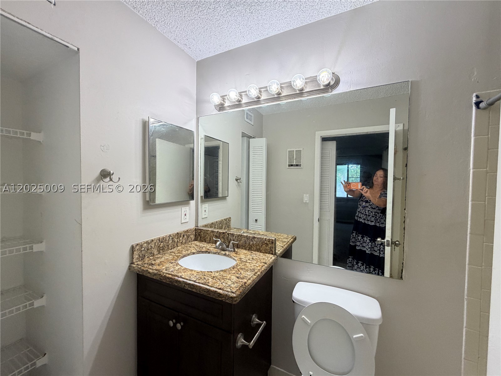 951 Lyons Rd 6206 Property Photo 9