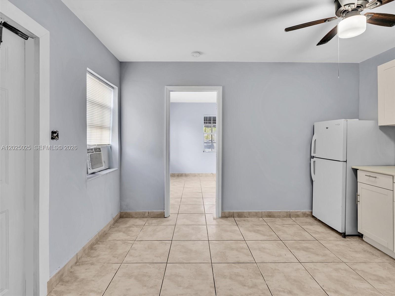 A12025025 Property Photo 59