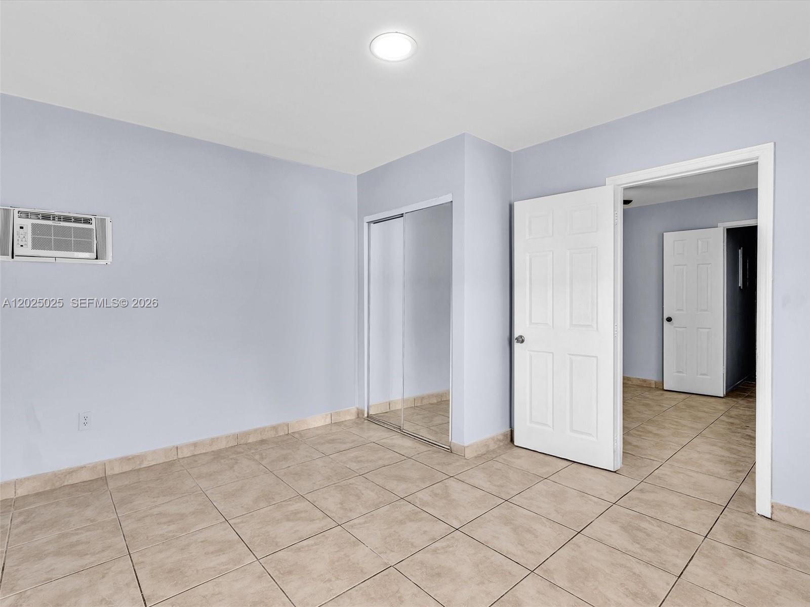 A12025025 Property Photo 63