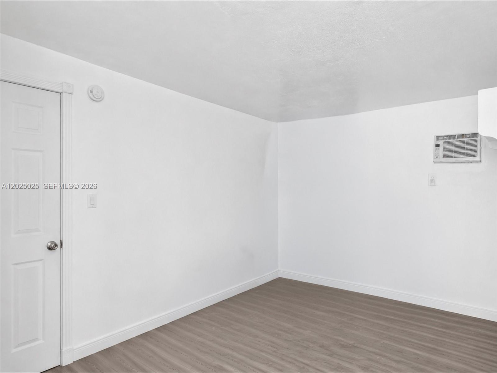 A12025025 Property Photo 73