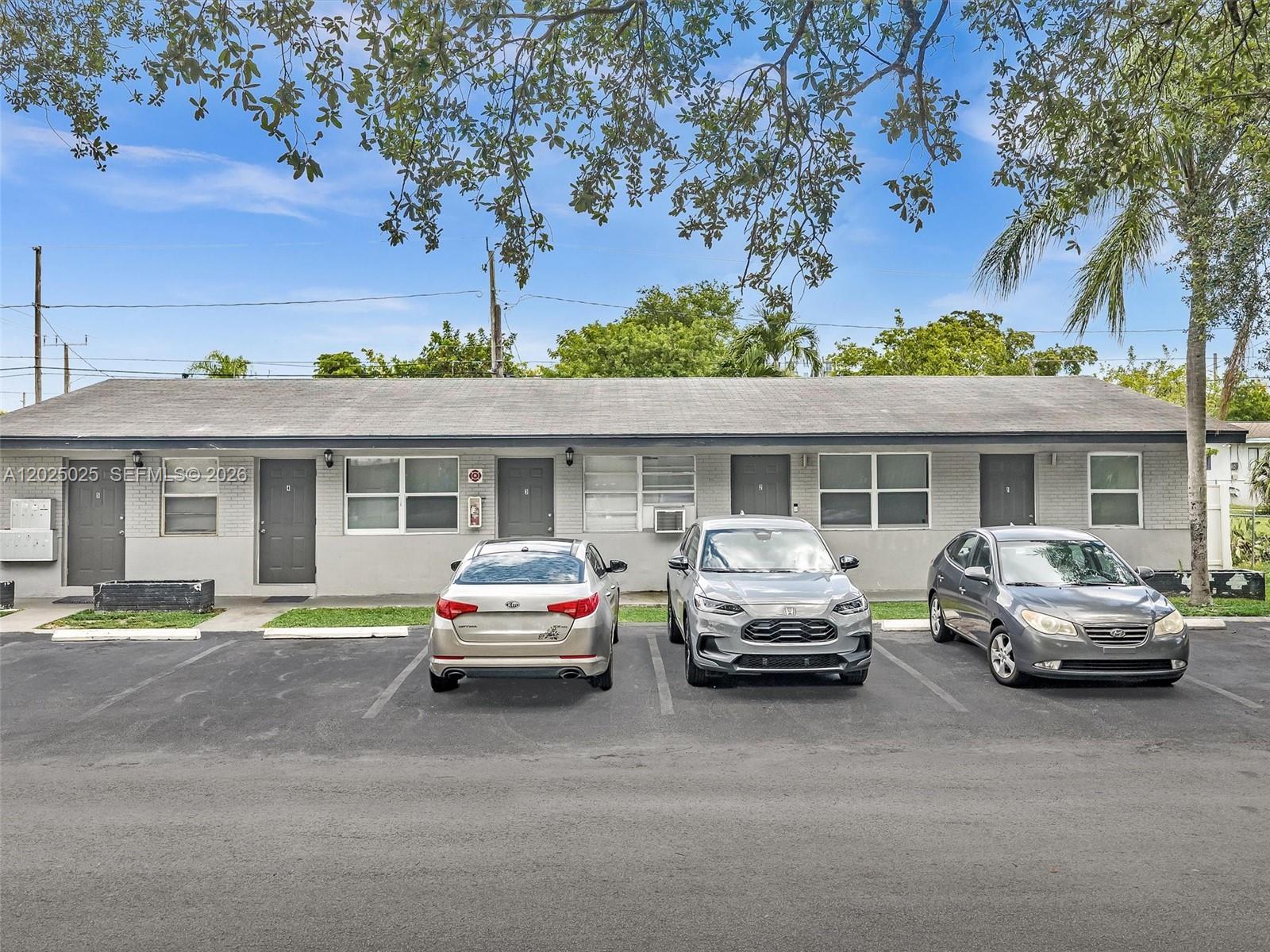 A12025025 Property Photo 86
