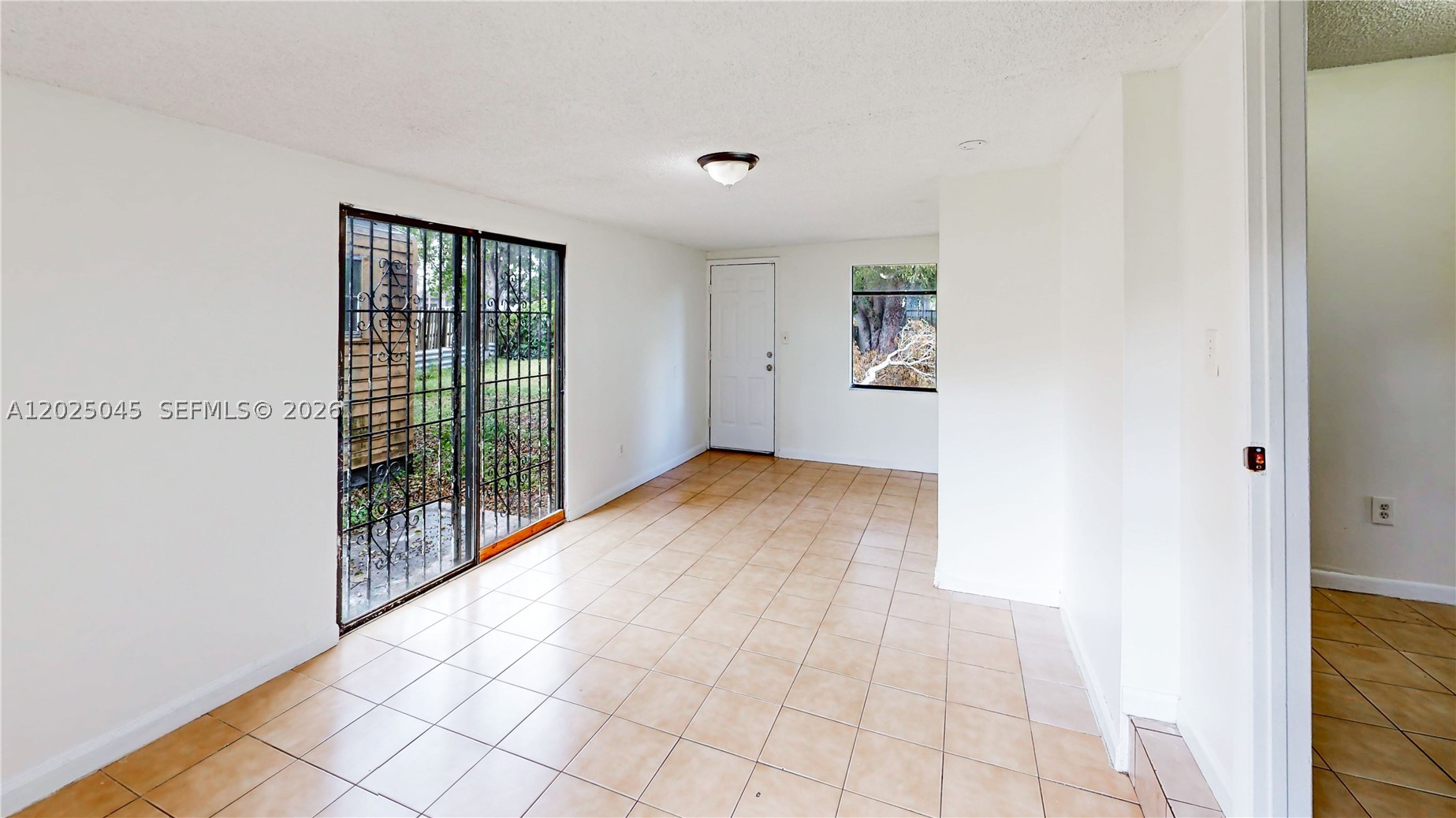 1664 Sw 2nd Ct Property Photo 10