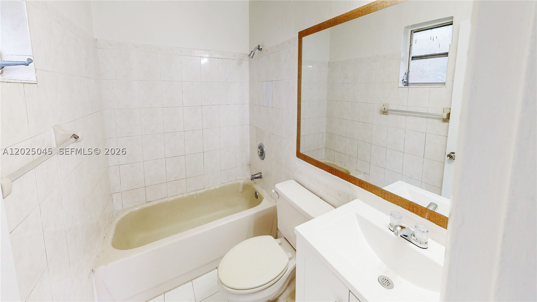 1664 Sw 2nd Ct Property Photo 15
