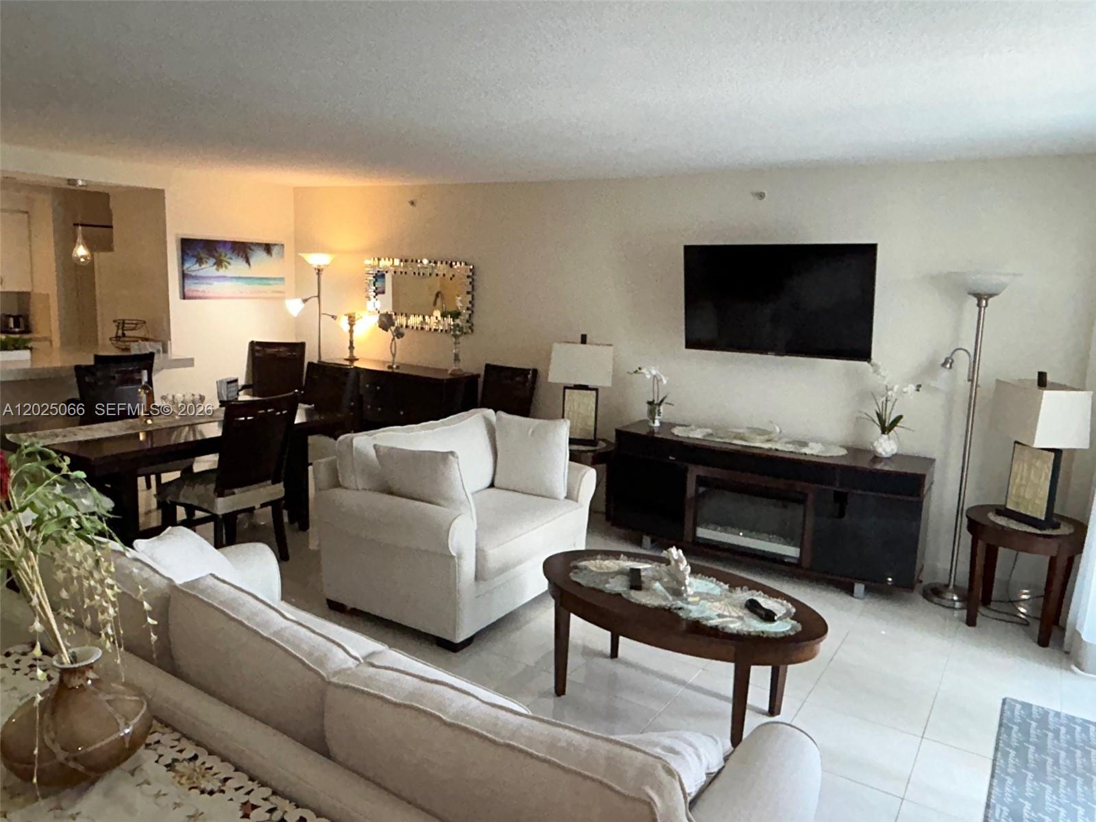 6917 Collins Ave 807 Property Photo 10