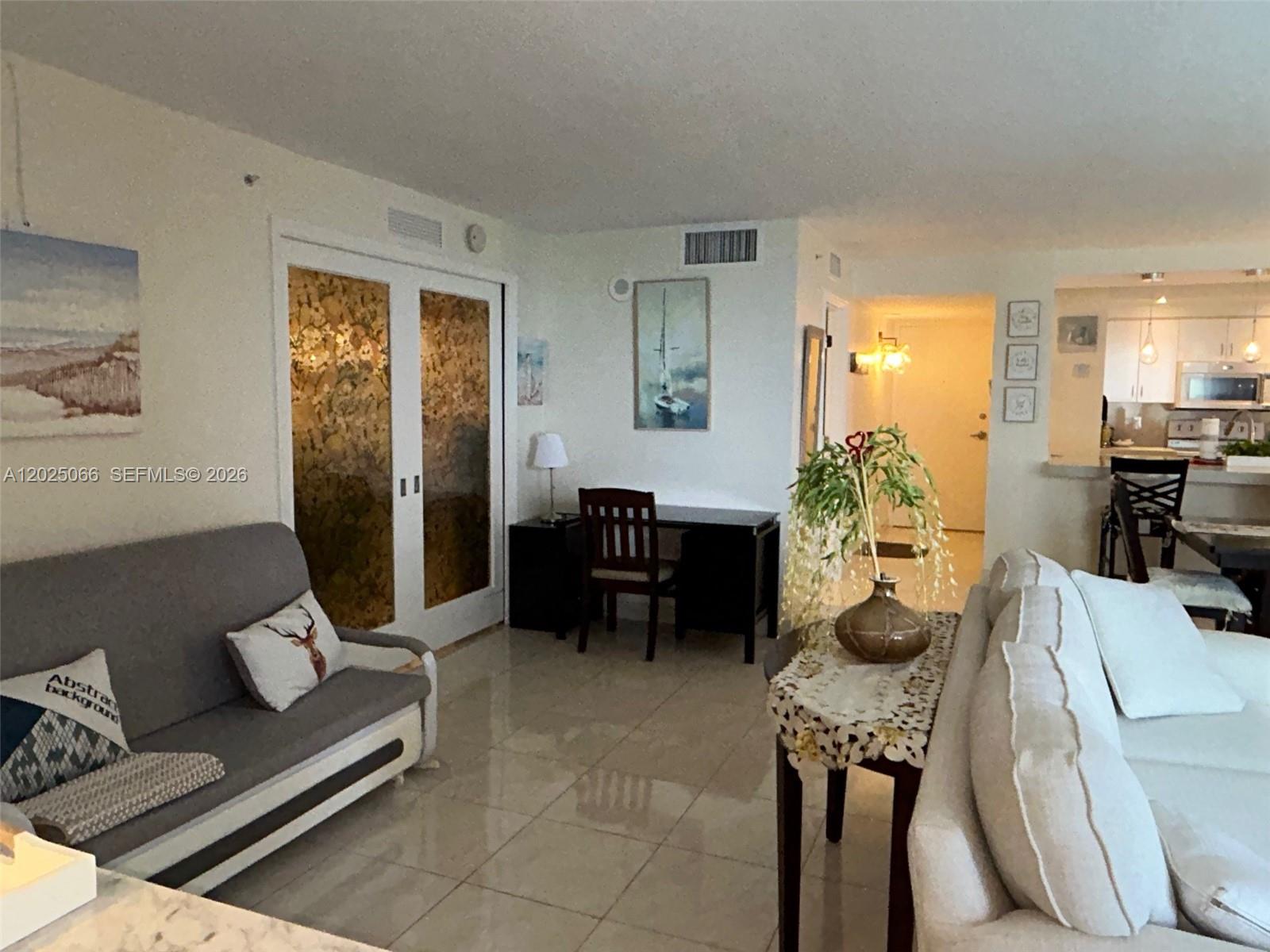 6917 Collins Ave 807 Property Photo 19