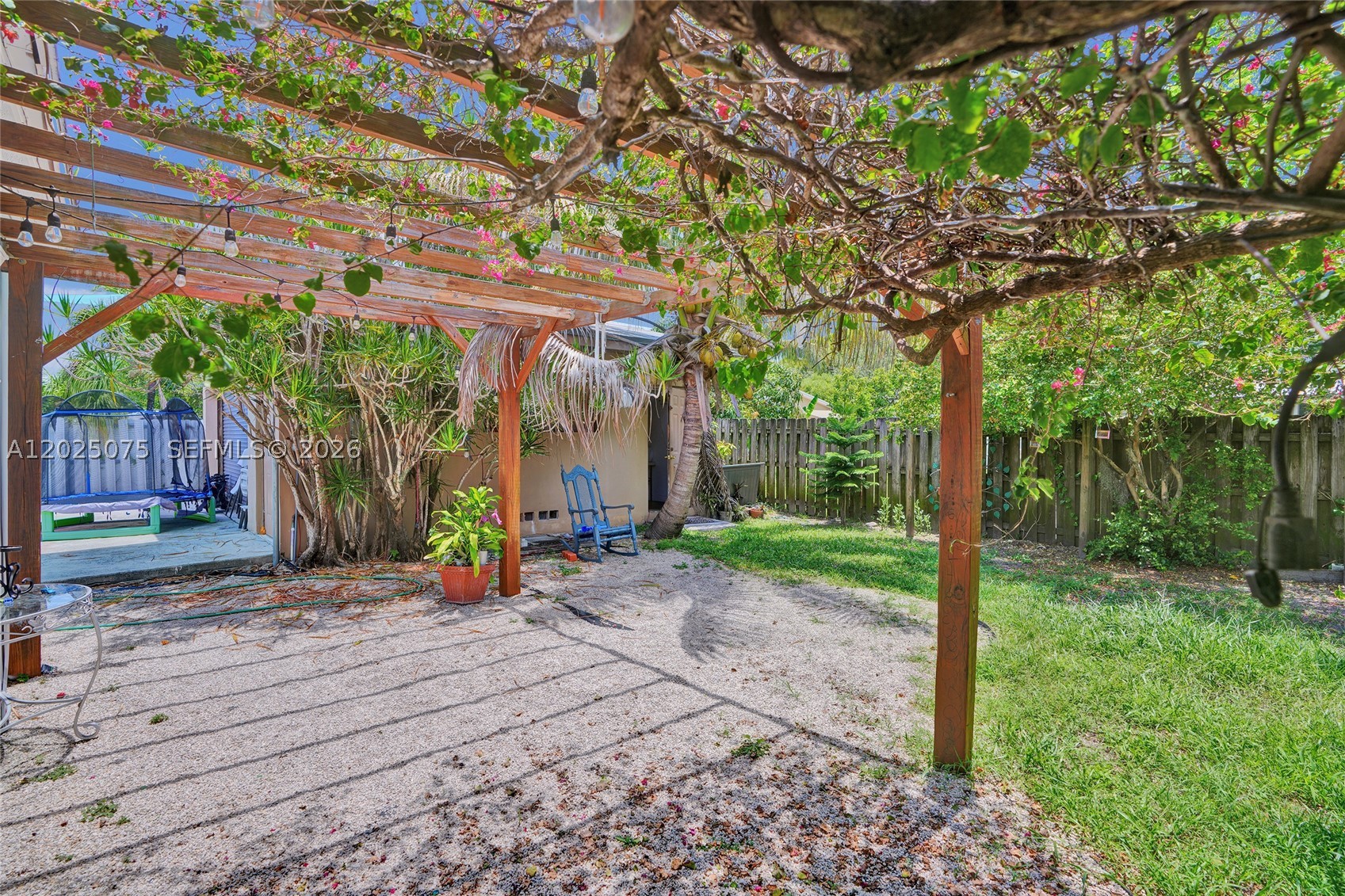 9910 Bahama Dr Property Photo 31