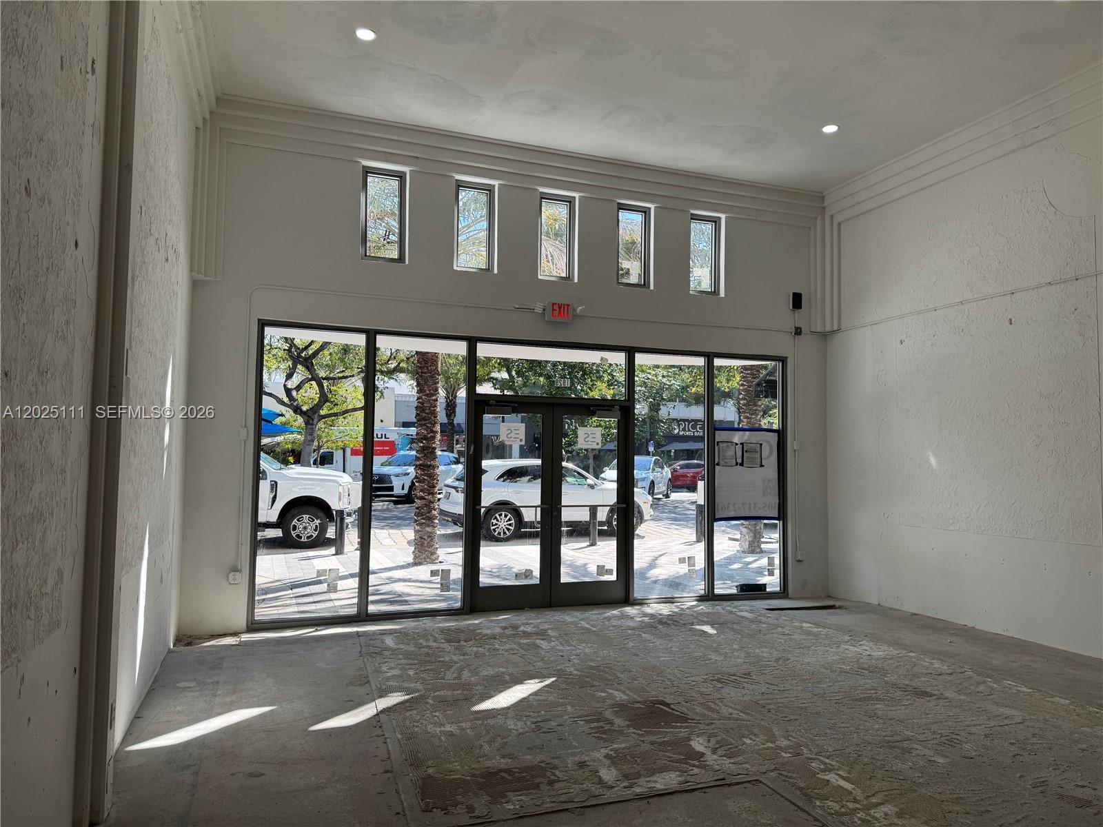 1929 Hollywood Blvd Property Photo 4
