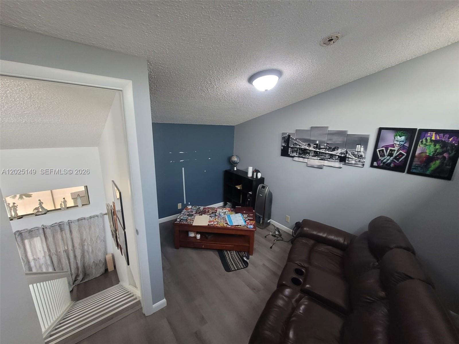 1728 W Sanderling Ln 3 Property Photo 3