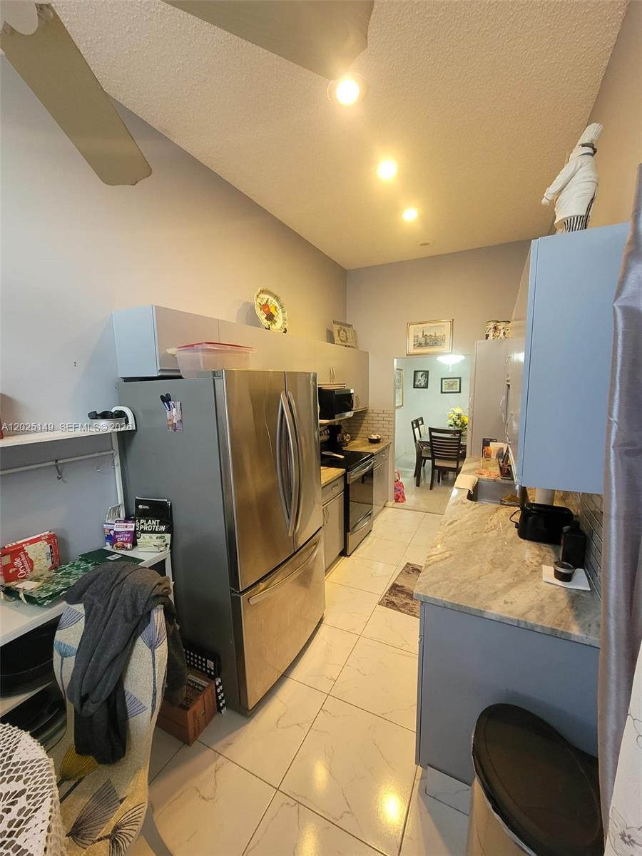 1728 W Sanderling Ln 3 Property Photo 12