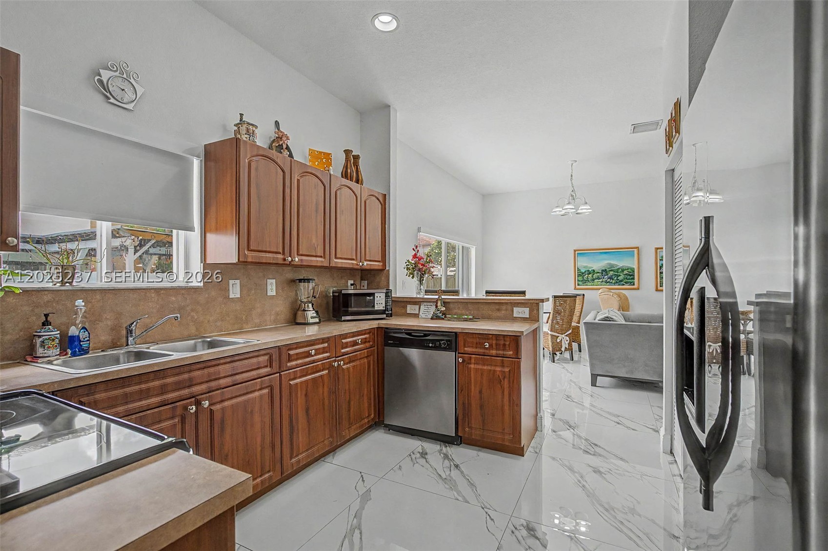 1551 Sw 154th Ct Property Photo 6