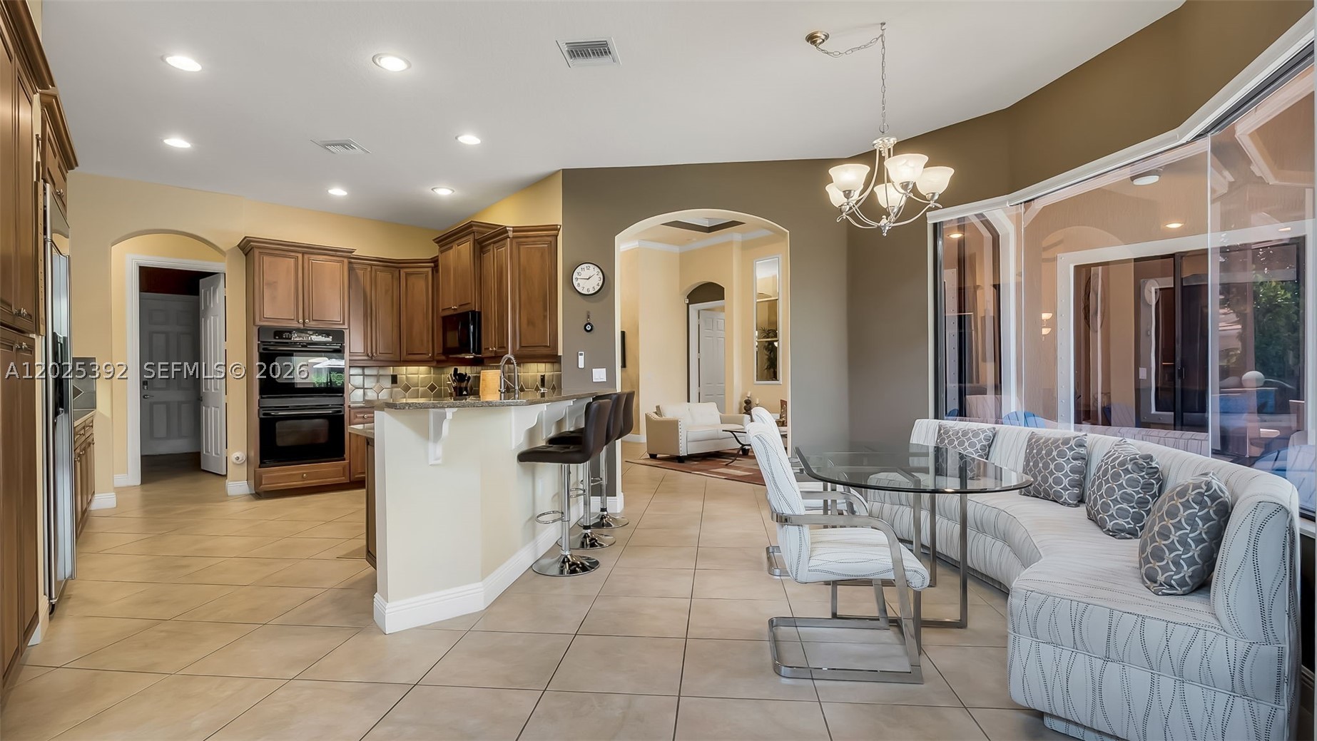8891 Equus Cir Property Photo 12