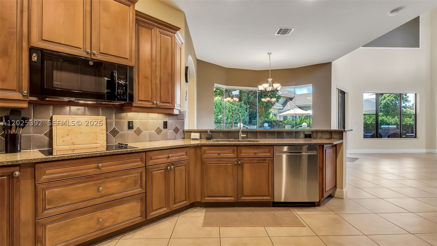 8891 Equus Cir Property Photo 16