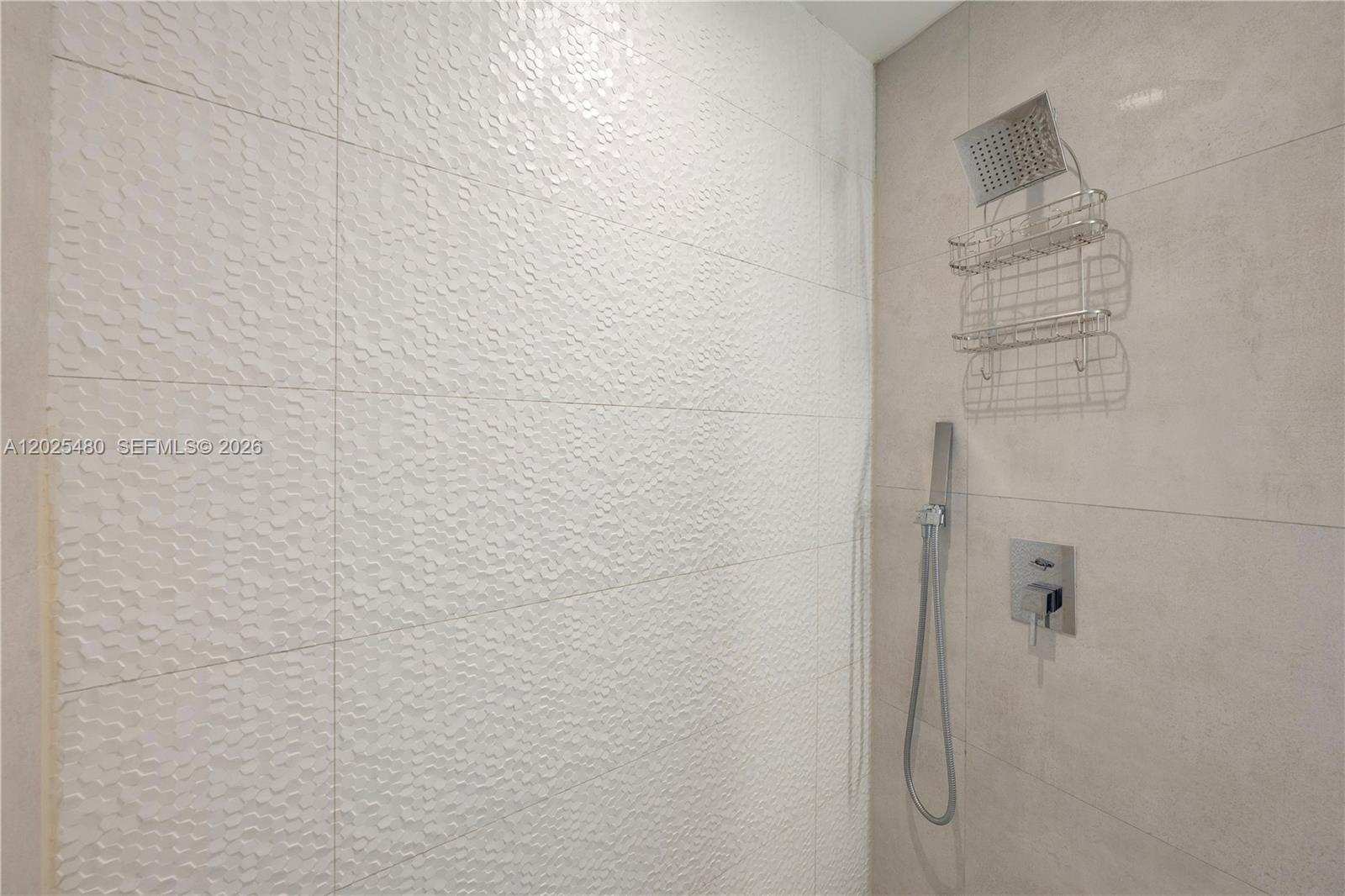 239 Sw 9th St 1202 Property Photo 20